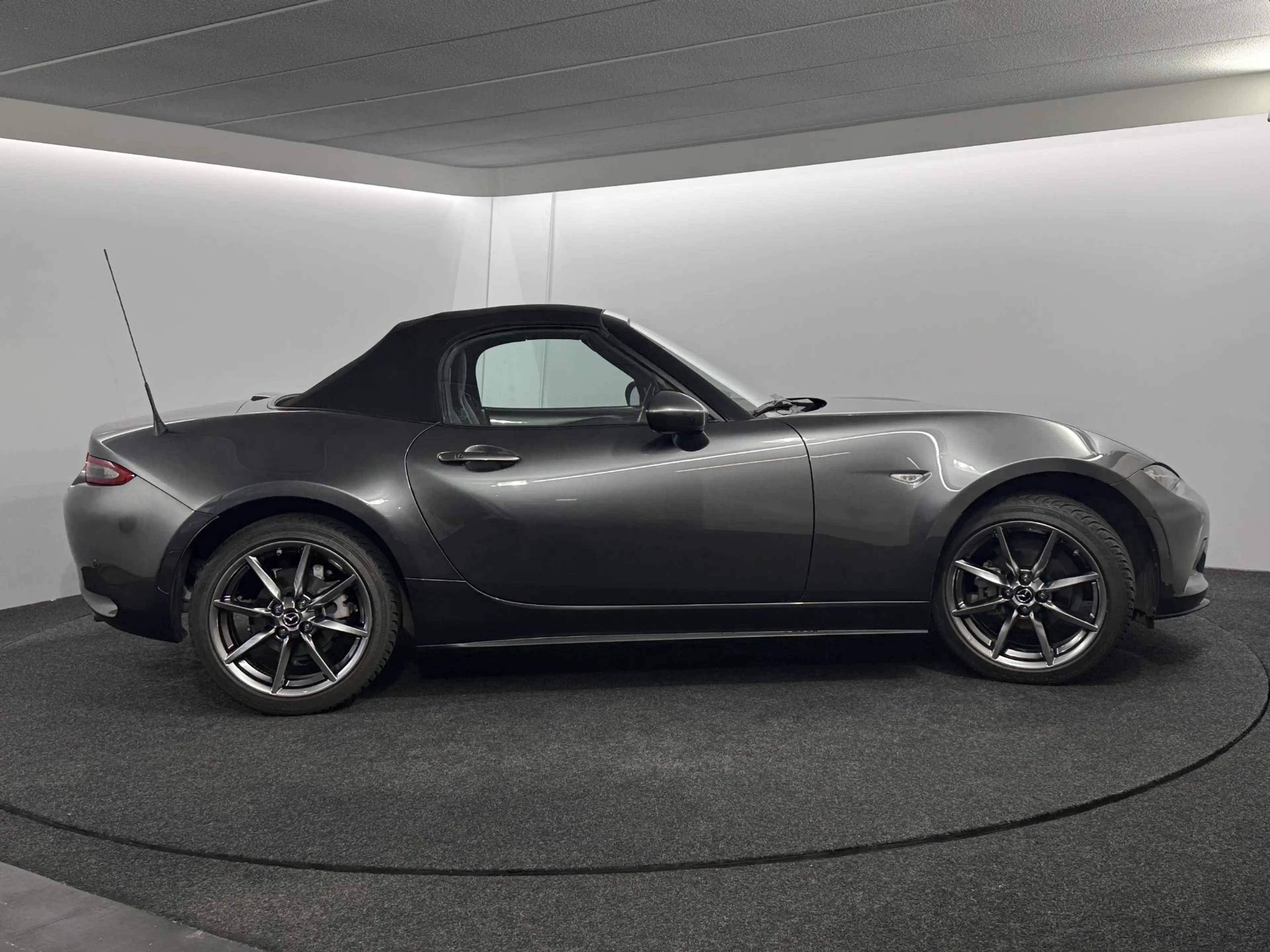 Mazda MX-5 1.5 SkyActiv-G 132 GT-M / Nieuw model / Leder / Na — photo 21