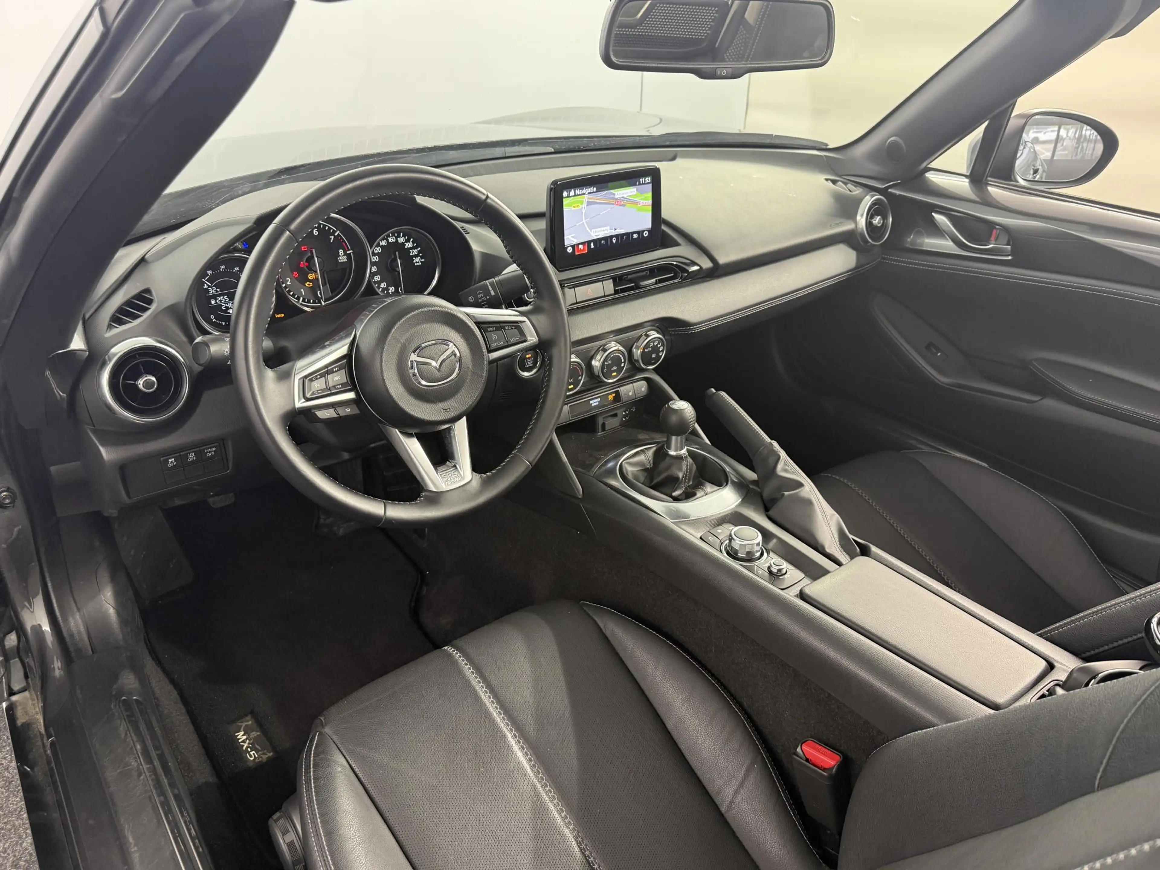 Mazda MX-5 1.5 SkyActiv-G 132 GT-M / Nieuw model / Leder / Na — photo 3