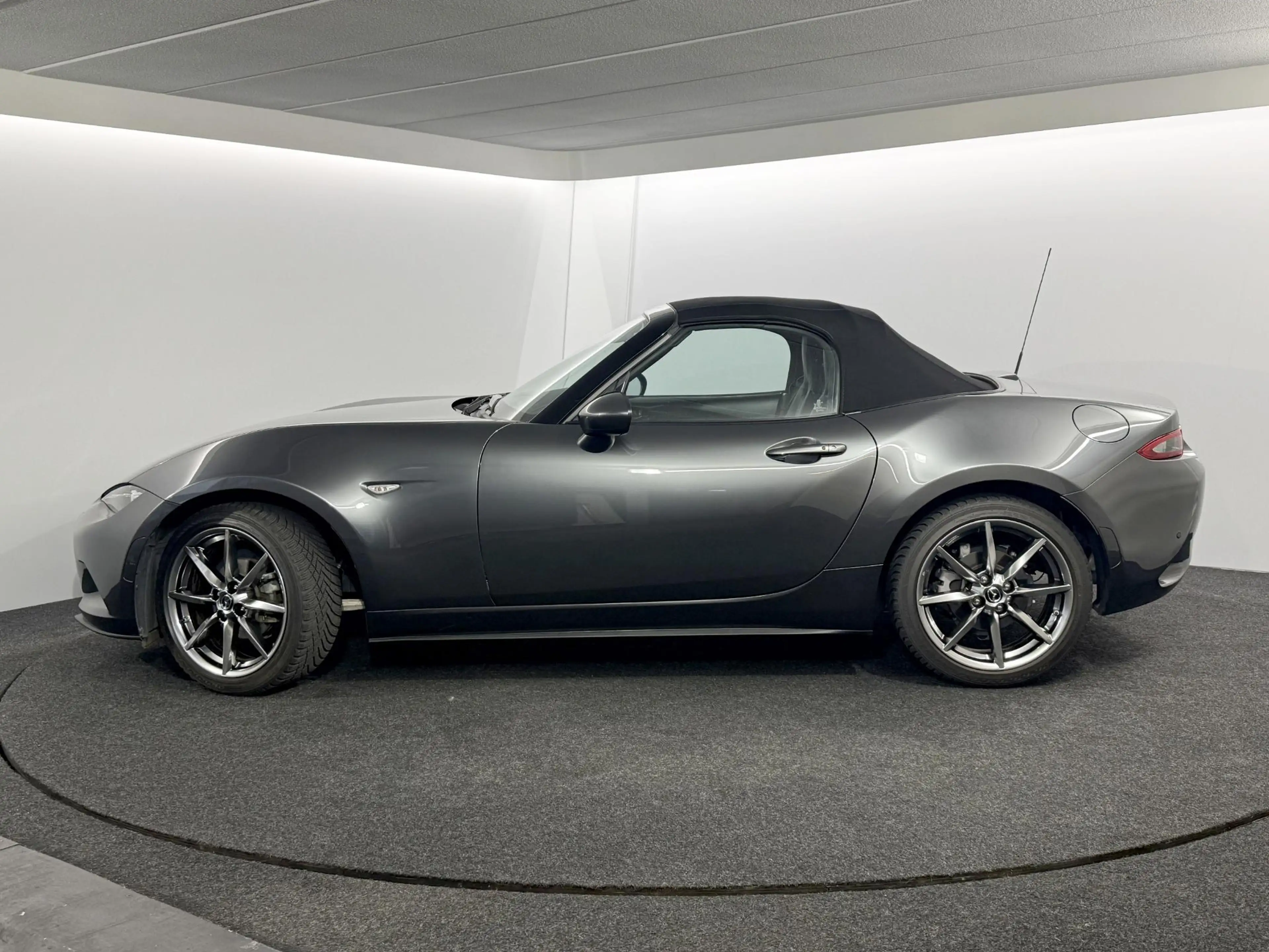 Mazda MX-5 1.5 SkyActiv-G 132 GT-M / Nieuw model / Leder / Na — photo 19