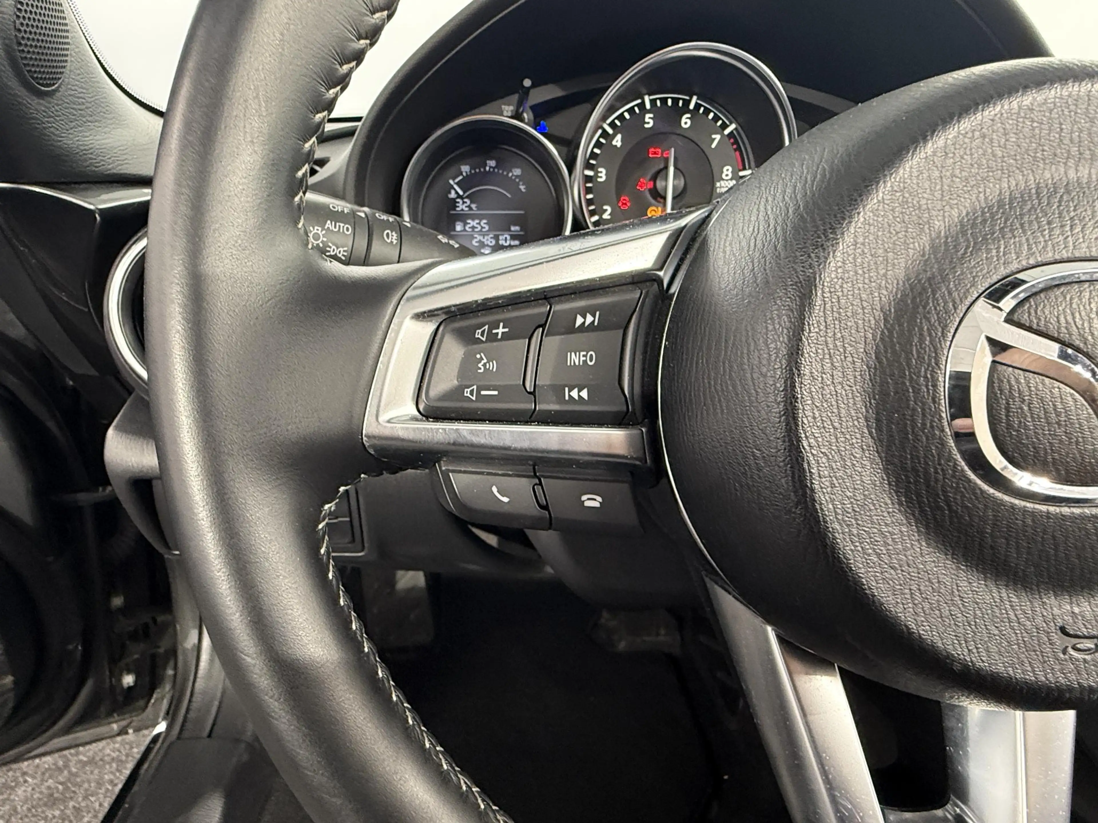 Mazda MX-5 1.5 SkyActiv-G 132 GT-M / Nieuw model / Leder / Na — photo 11