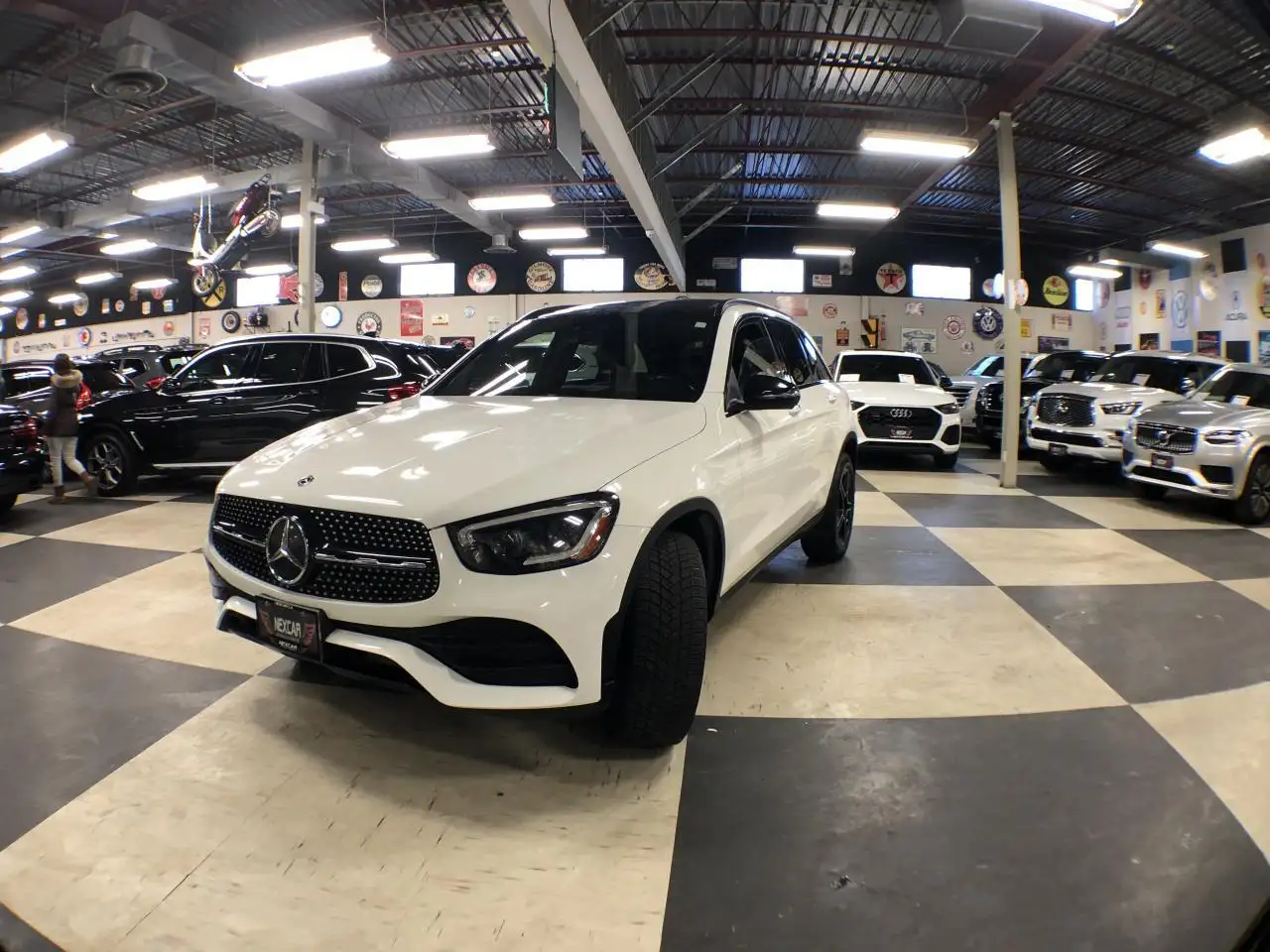 Mercedes-Benz GLC снимка Mercedes-Benz GLC