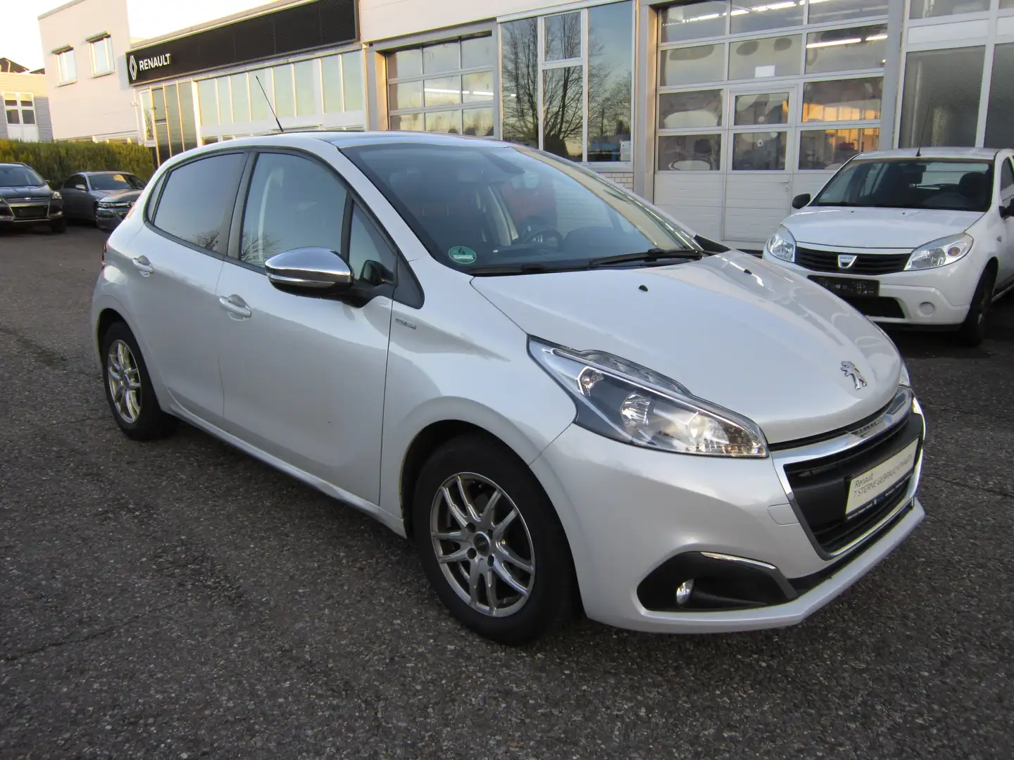 Peugeot 208 208  5-Türer PureTech 82 Start&Stop, Einparkh. Wit - 1
