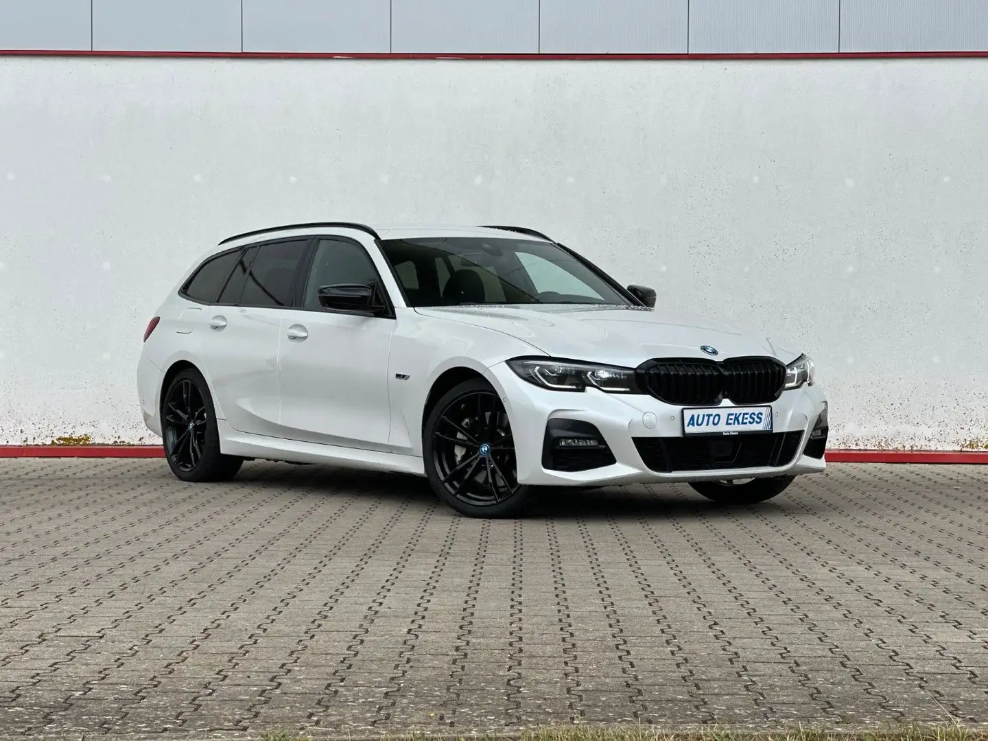 BMW 330 e M Sport HuD*H/K*LASER*MEM*ACC Wit - 1