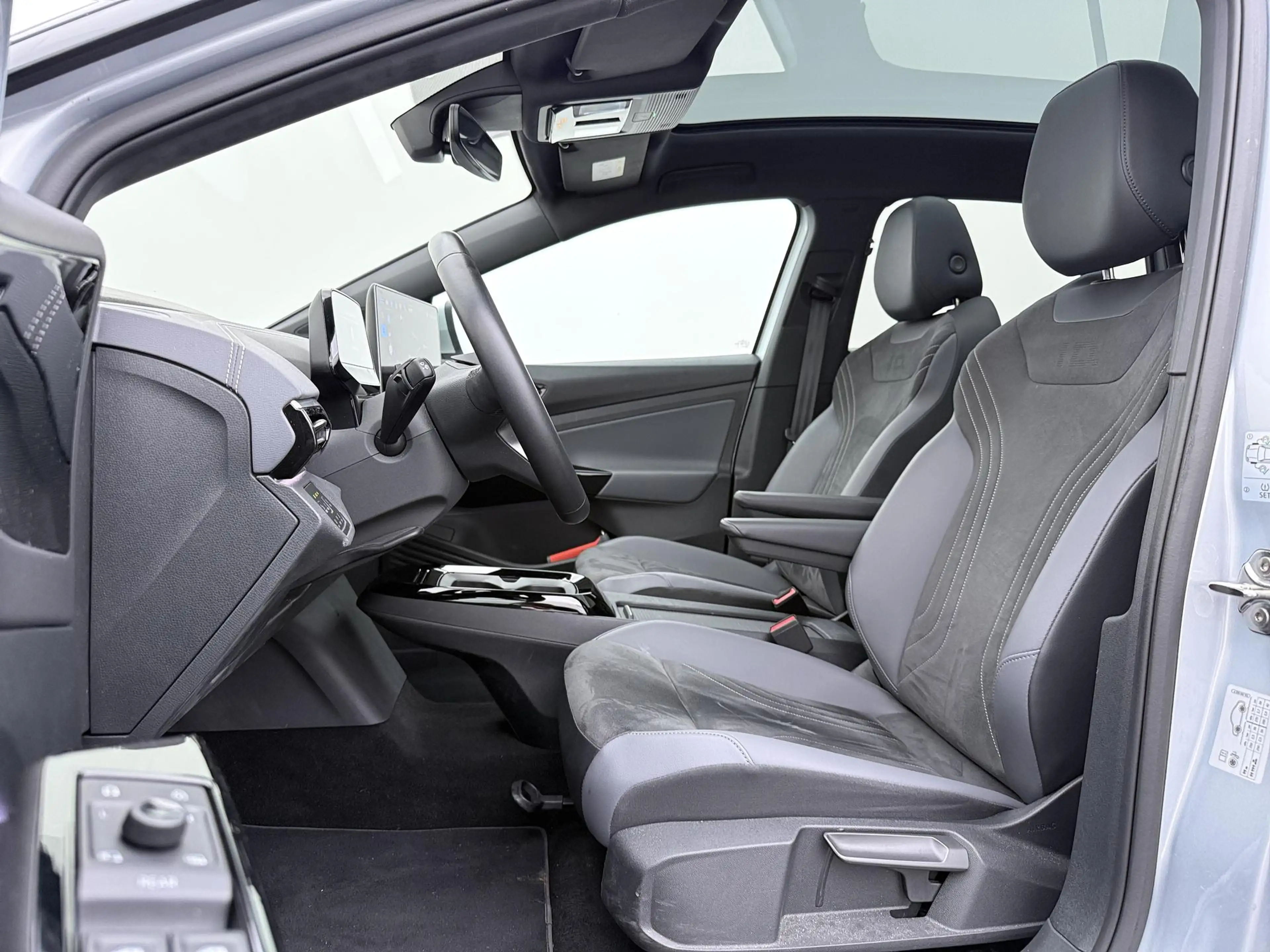 Volkswagen ID.4 Pro Business 77 kWh | Pano dak | Trekhaak | Elek A — photo 4