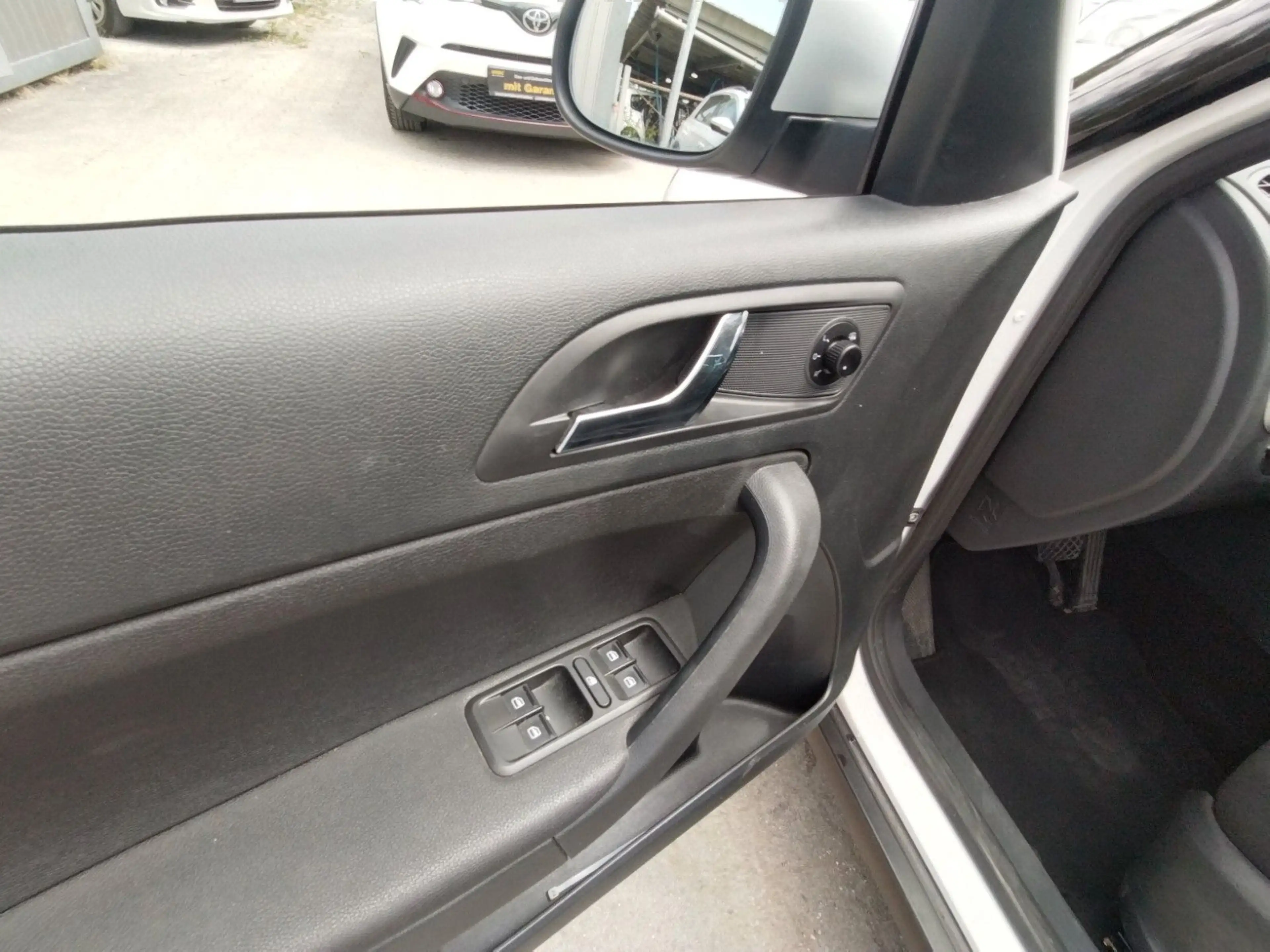 Skoda Yeti Ambition Outdoor+AUTOMATIK+TÜV/NEU — photo 14