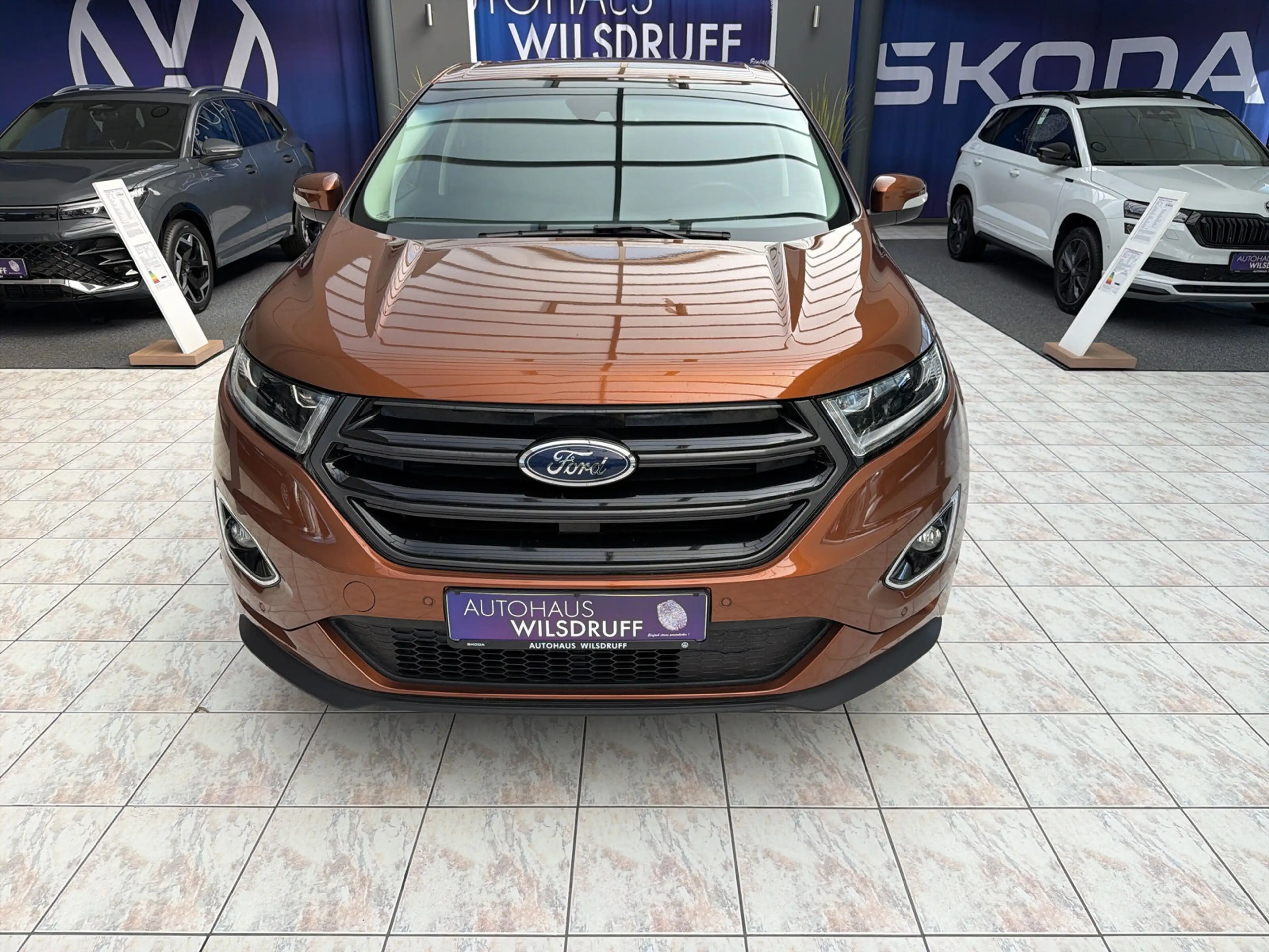 Ford Edge Sport 2.0 DCT 4x4 LED*NAVI*AHK*KAMERA* — photo 4