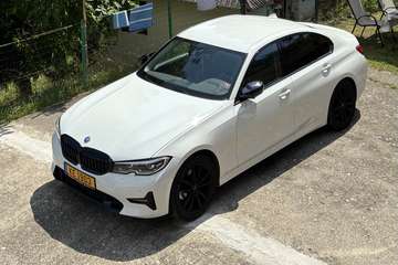 320i Aut. Sport Line