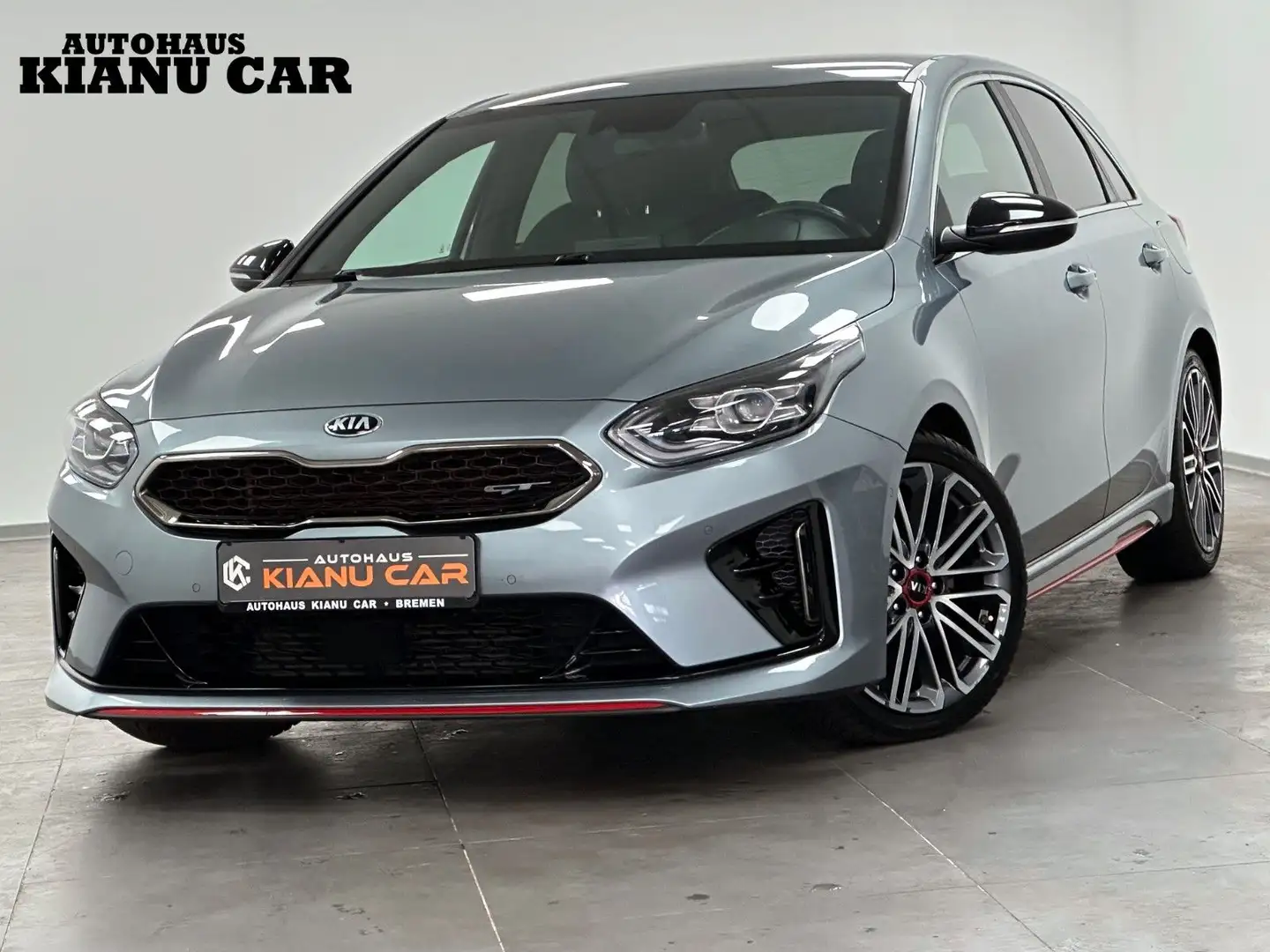 Kia Ceed / cee'd Ceed GT.NAVI.KAM.PDC.TMP.SHZ.LED.EURO6 Silber - 1