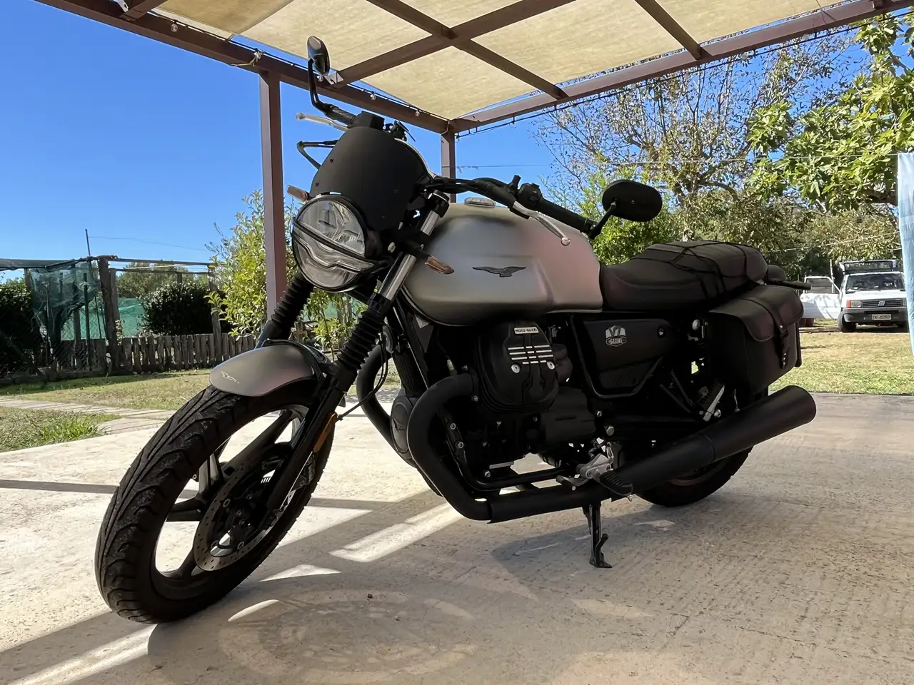 Moto Guzzi V 7