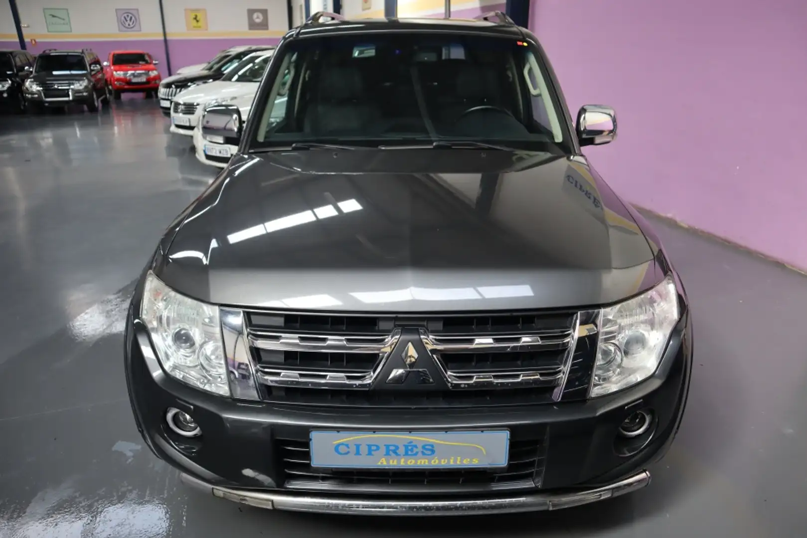 Mitsubishi Montero 3.2DI-D Kaiteki 5AT 200 Grau - 2