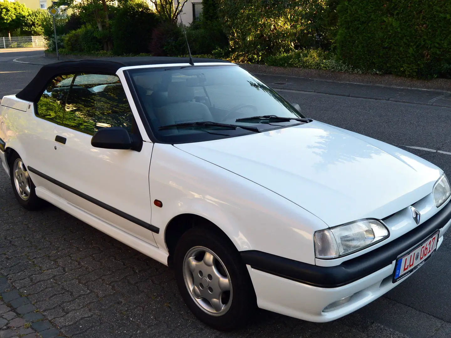 Renault R 19 Cabrio,I.Hand,Klima,Sitzheizung Weiß - 2