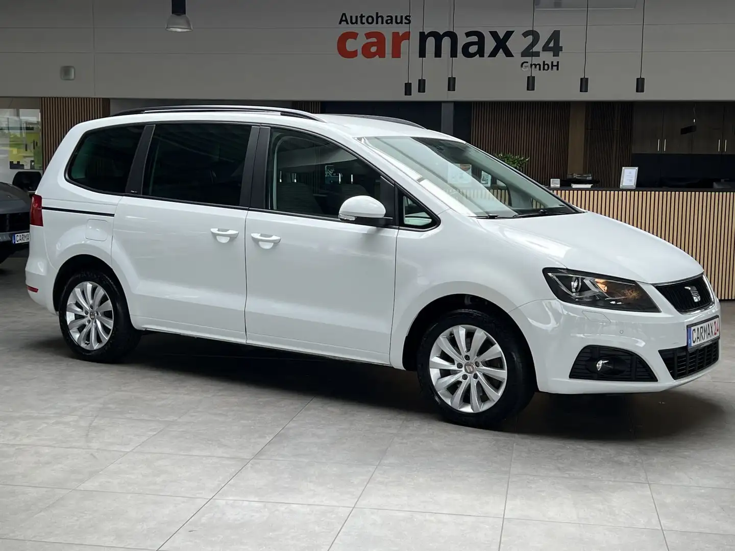 SEAT Alhambra 4Kids 7-Sitzer Standheizung AHK PDC Xen Weiß - 1