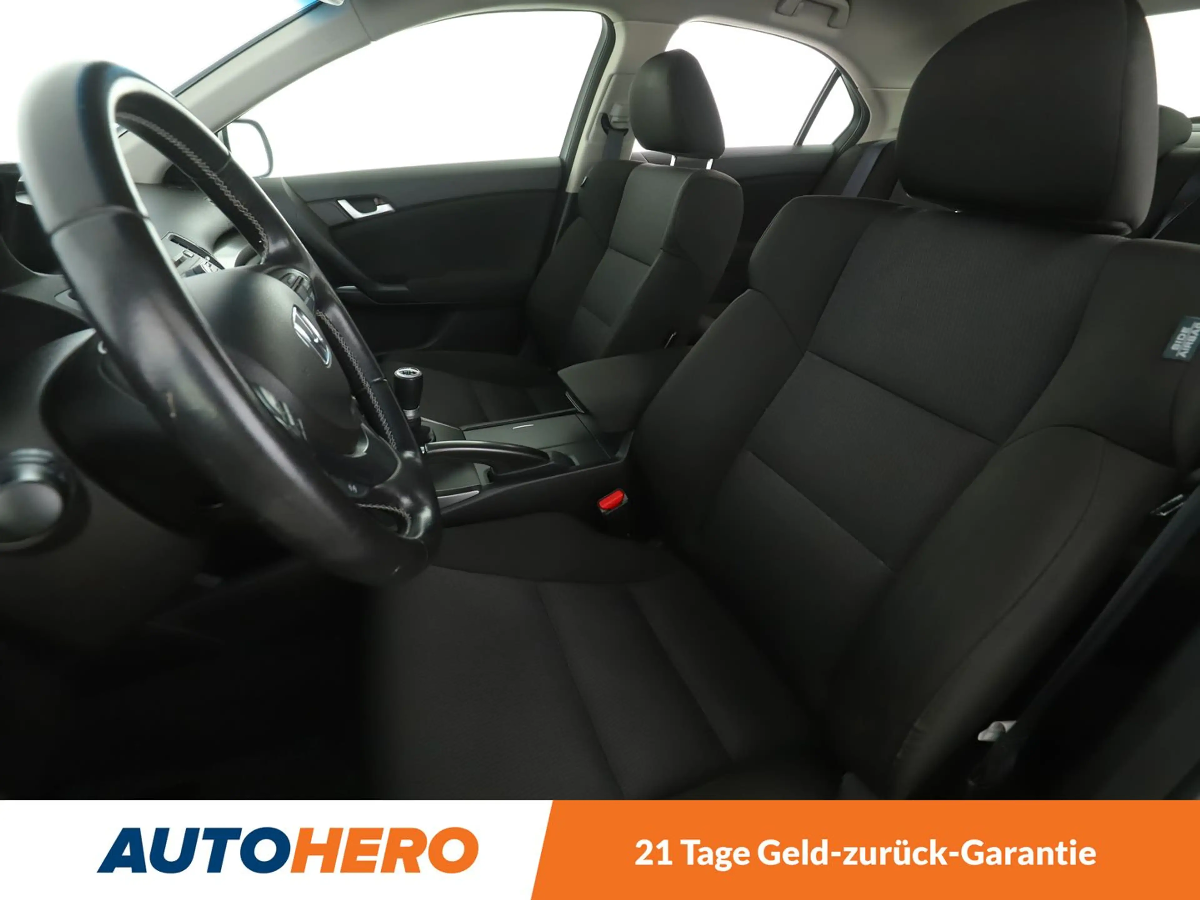 Honda Accord 2.0 Lifestyle*XENON*TEMPO*PDC*SHZ* — photo 10