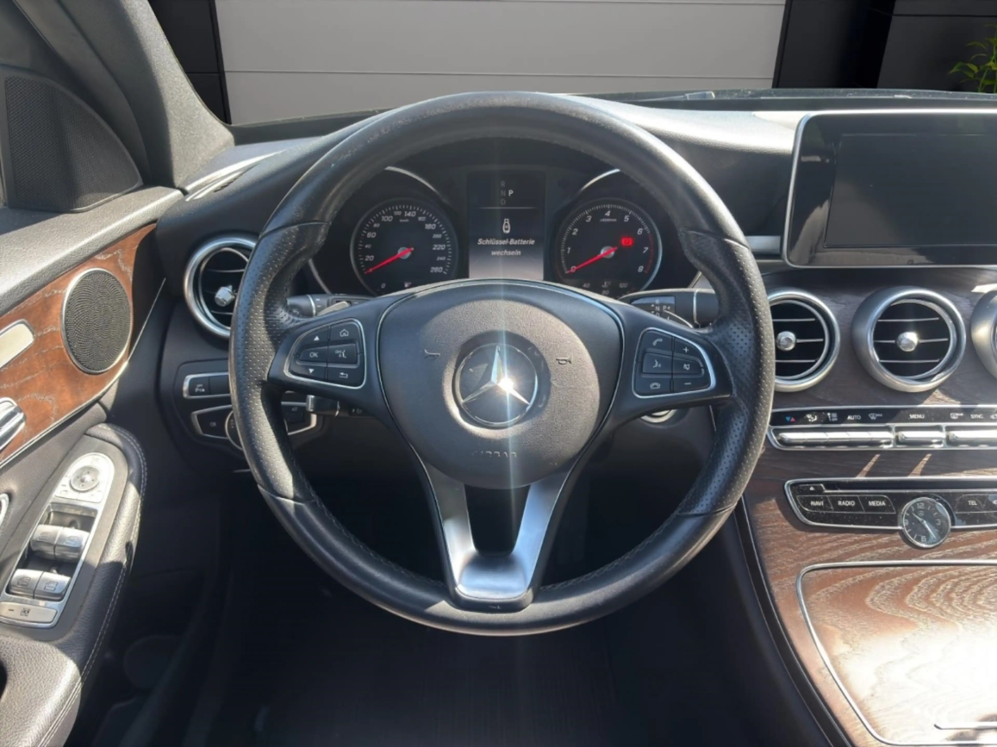 Mercedes-Benz C 400 T-Modell T 4Matic Luftfederung AD Navi Memory Sitz — photo 10