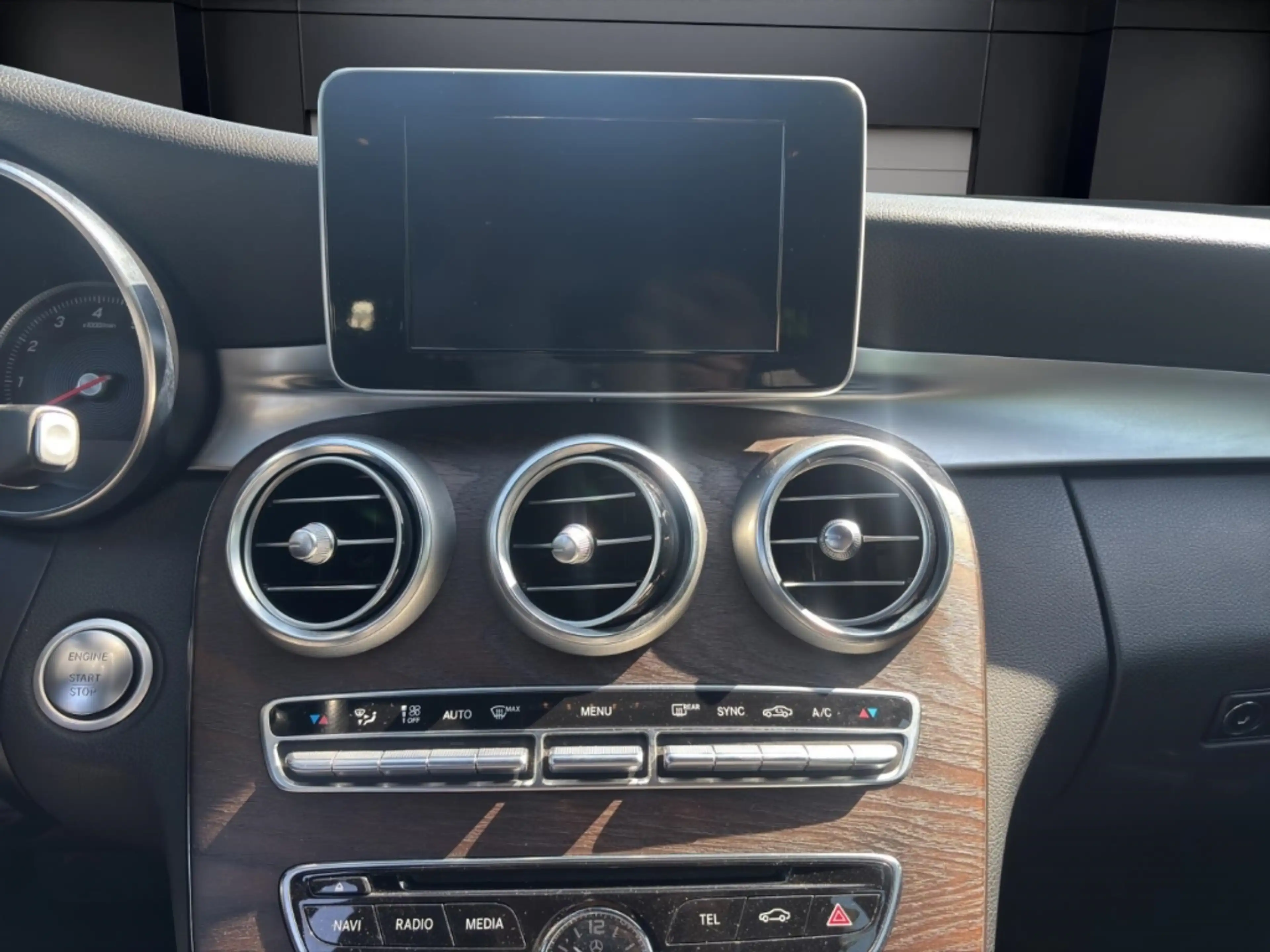 Mercedes-Benz C 400 T-Modell T 4Matic Luftfederung AD Navi Memory Sitz — photo 15
