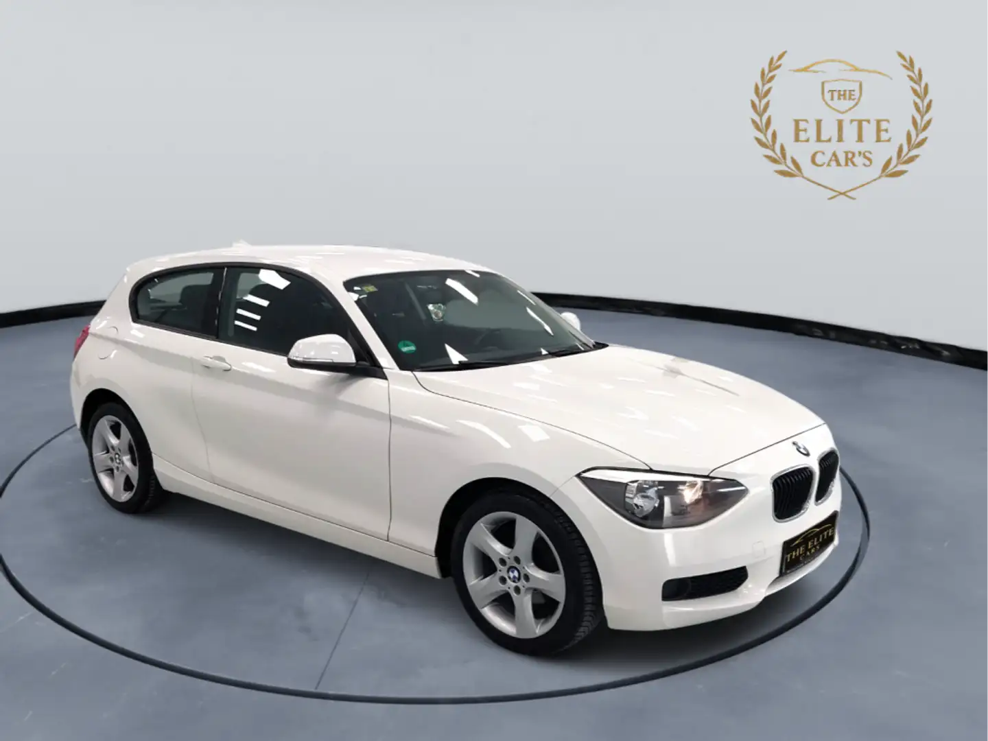 BMW 116 114i Blanc - 1