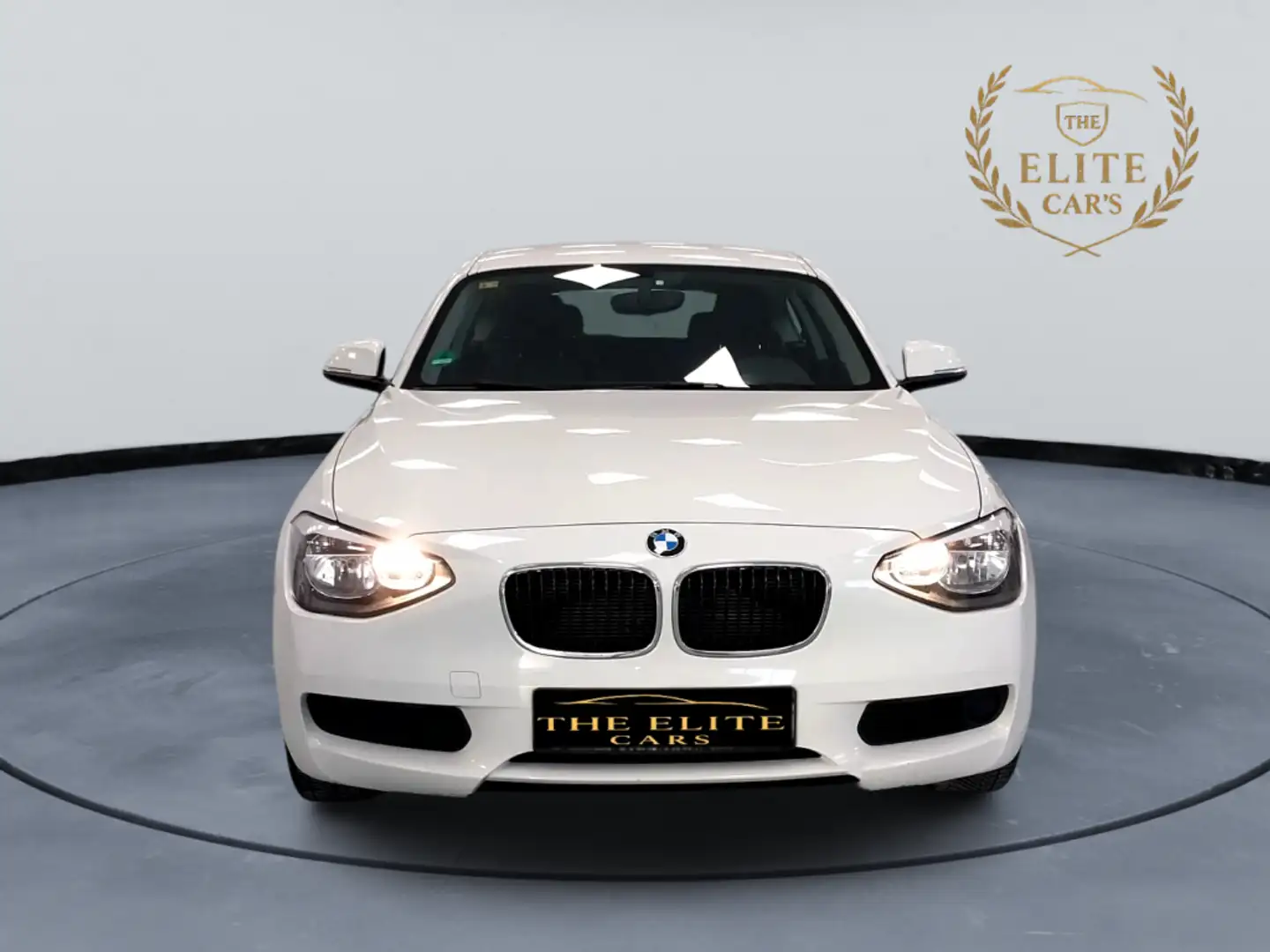 BMW 116 114i Blanc - 2