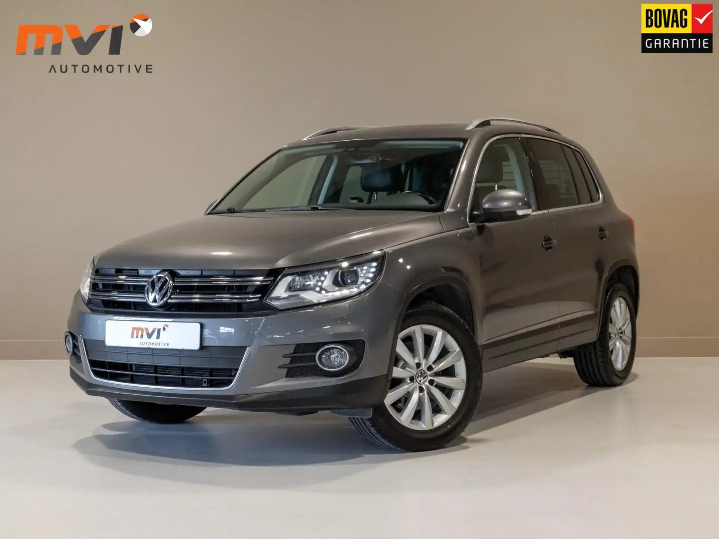 Volkswagen Tiguan 1.4 TSI Sport&Style 4Motion / 160pk / Panorama dak Grijs - 1
