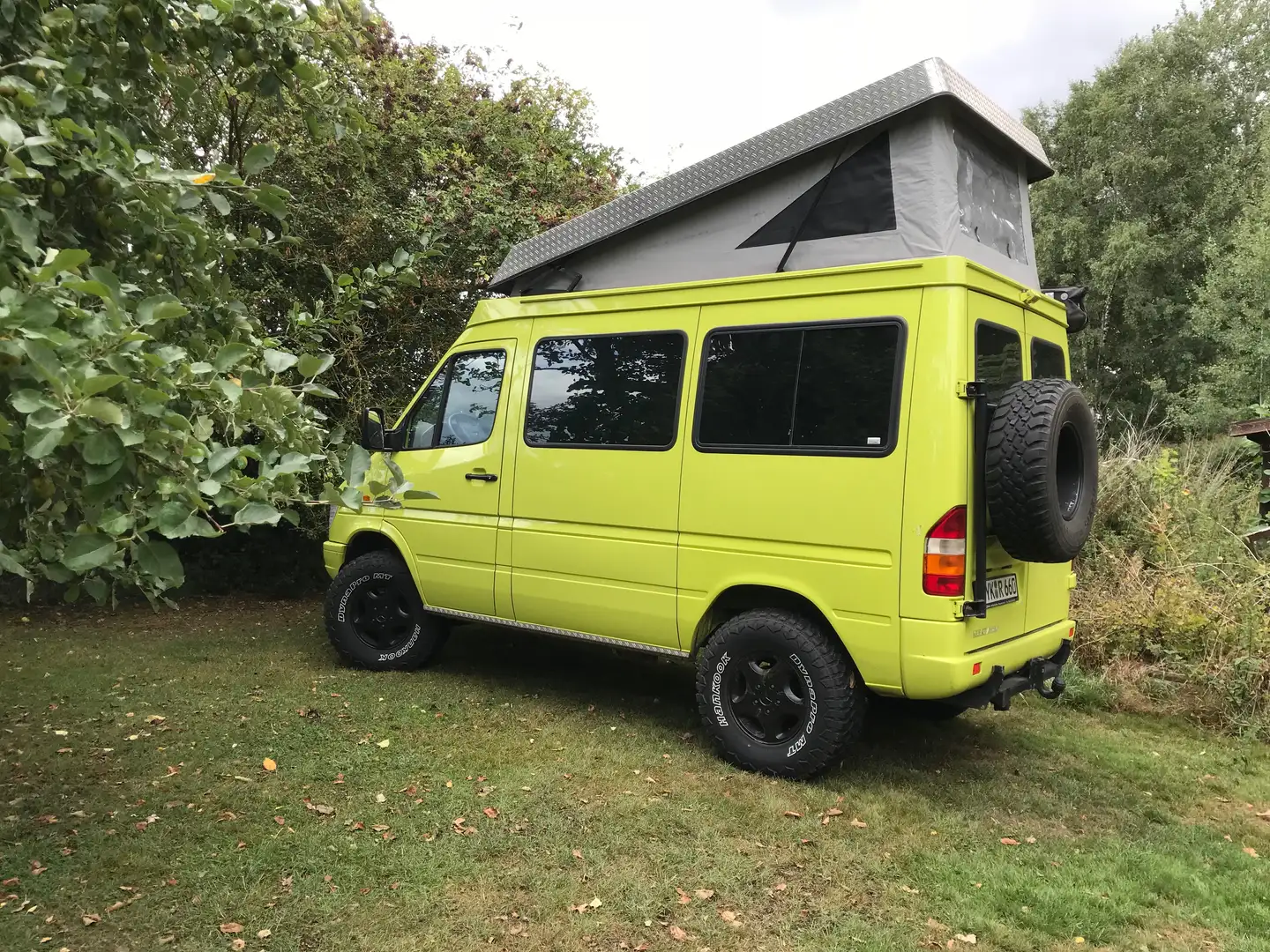 Mercedes-Benz Sprinter Original Iglhaut 312 D-KA Giallo - 1