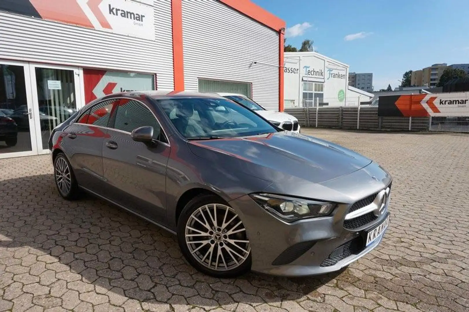 Mercedes-Benz CLA 200 DCT 8G-Tronic Progressive LED/Kamera Gris - 2