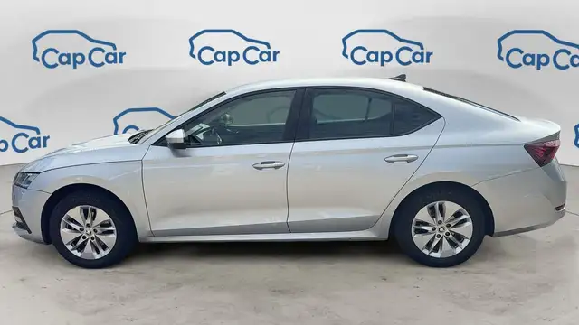 Skoda Octavia view 2