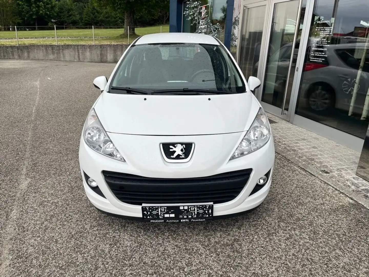 Peugeot 207 SW HDI95PS Privat/Vermittlungsverkauf Weiß - 2