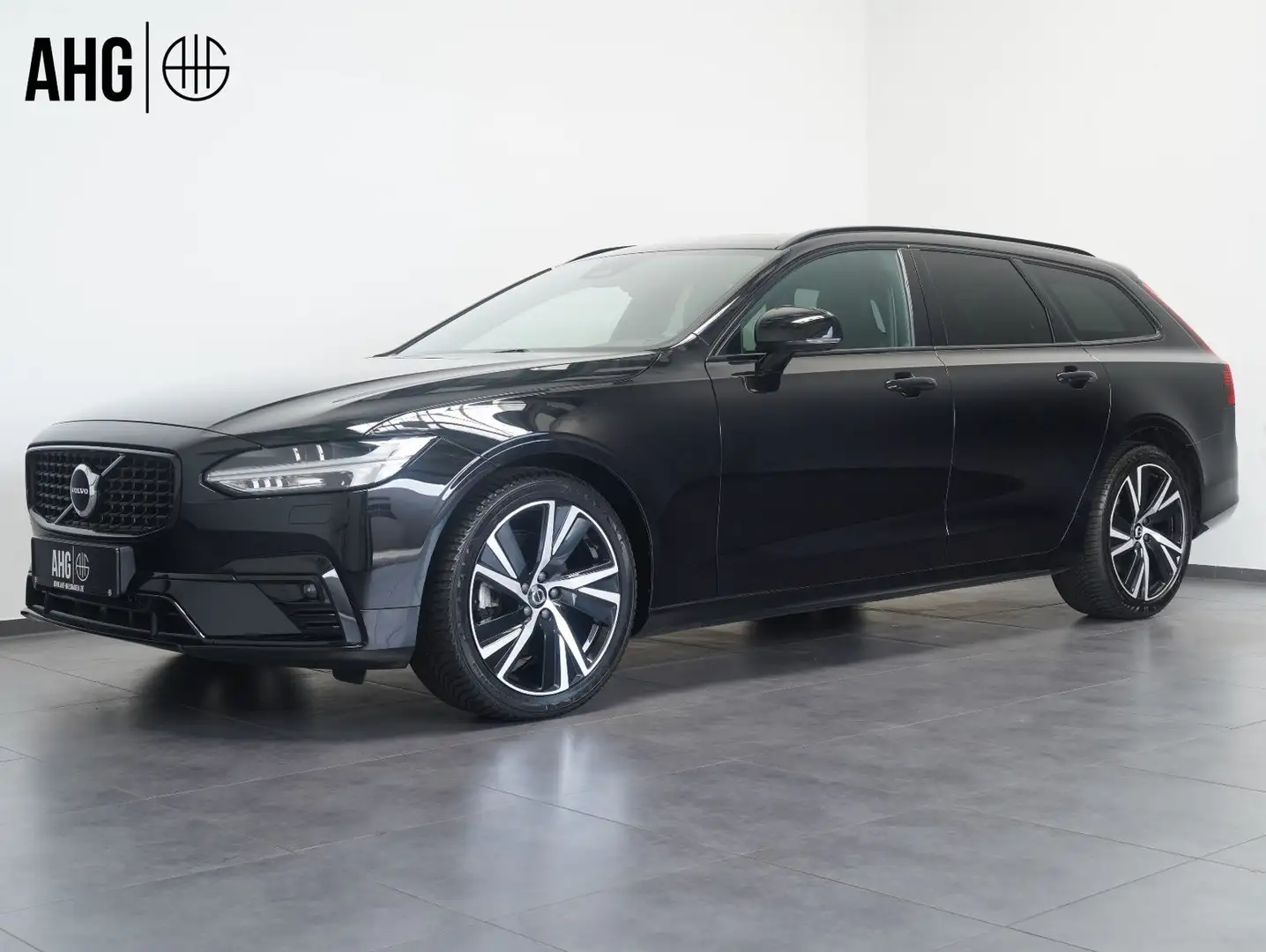 Volvo V90 B4 D Plus Dark Mild-Hybrid LED/PANO/AHK Negru - 1