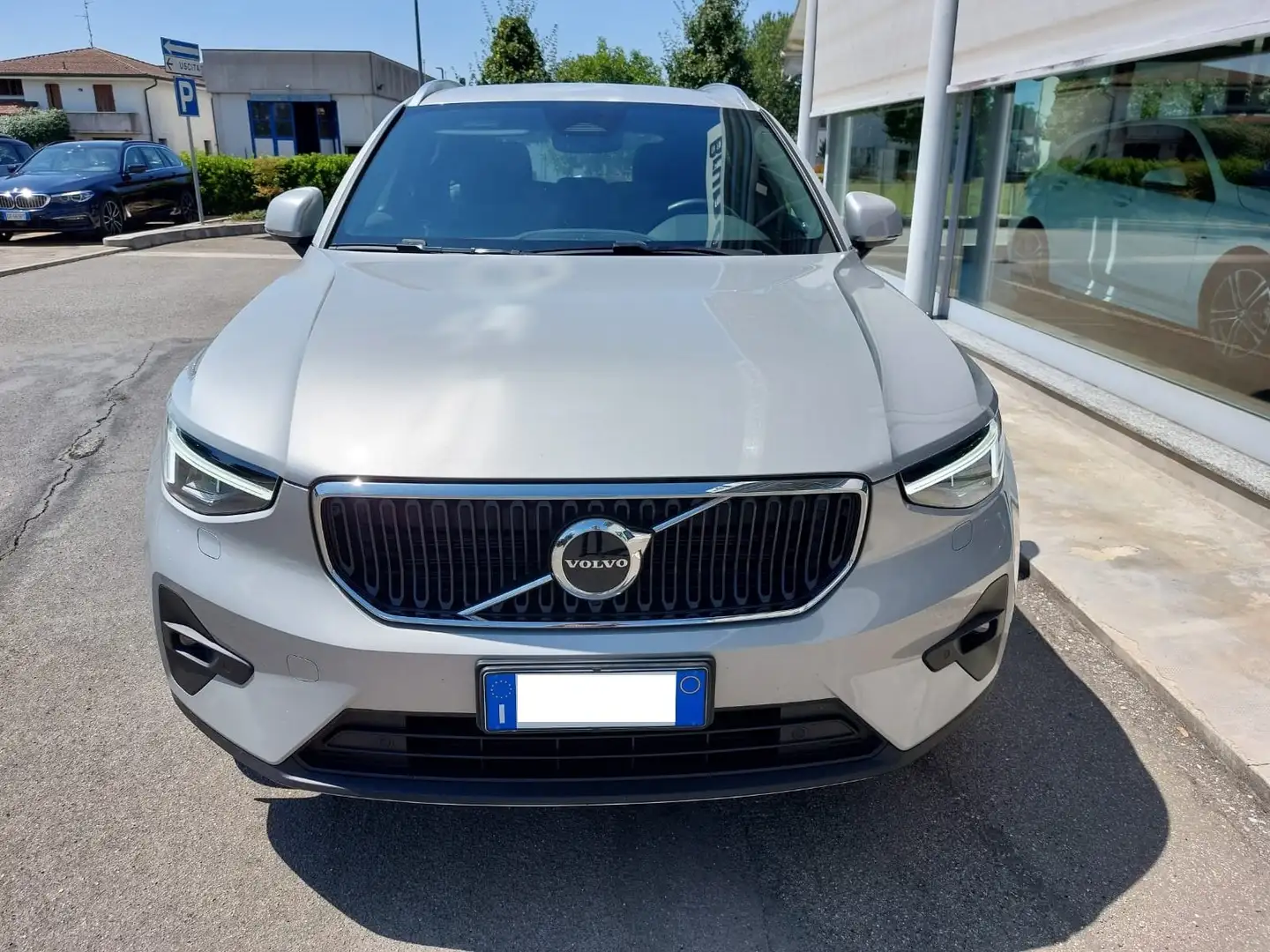 Volvo XC40 XC40 2023 2.0 B3 Core auto Grigio - 2
