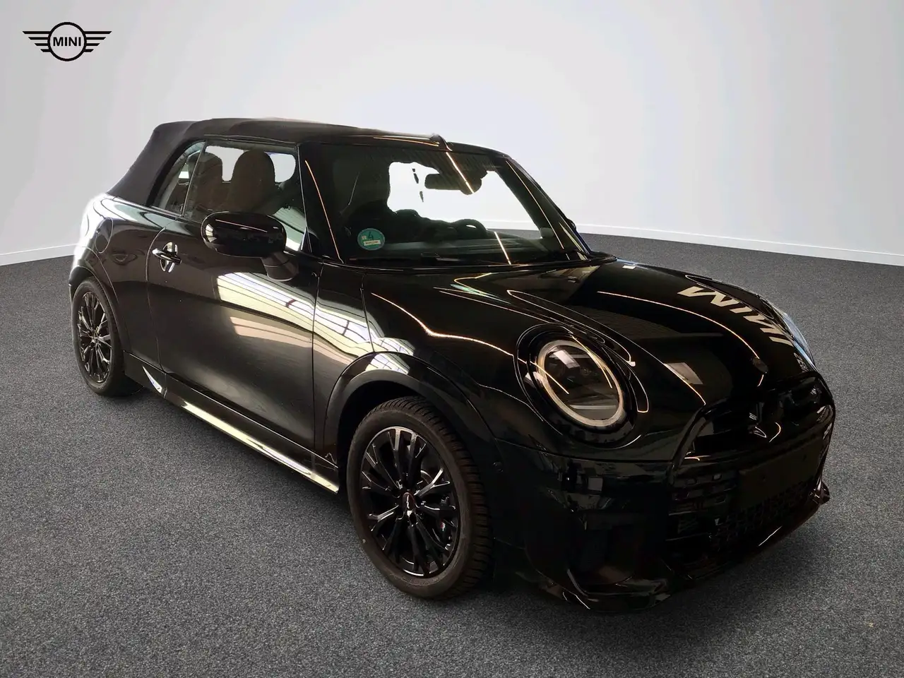 MINI Cooper S Cabrio John Cooper Works Trim 14