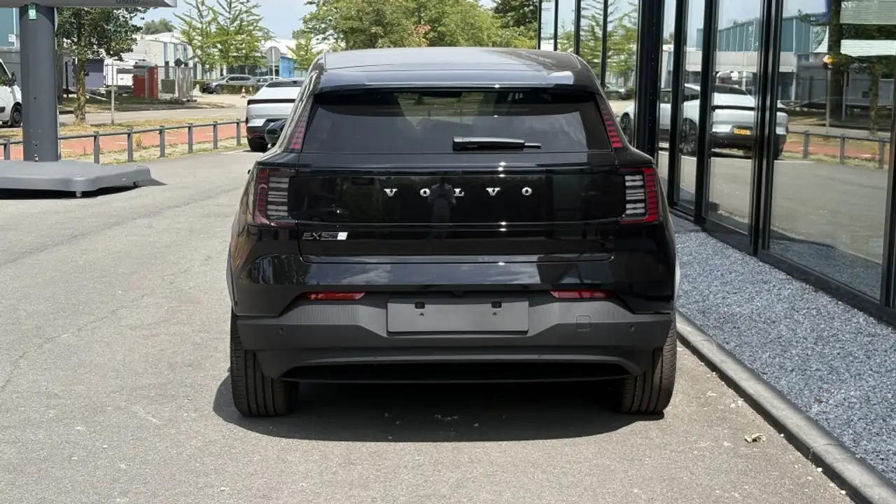 Volvo EX30 2026
