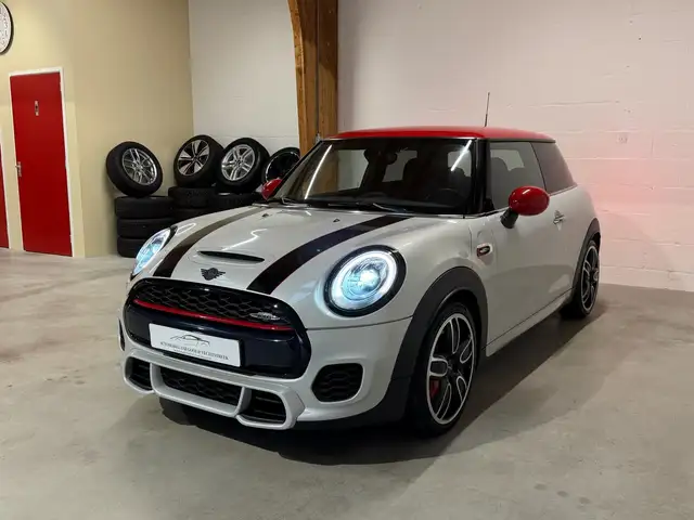 MINI John Cooper Works Mini 2.0