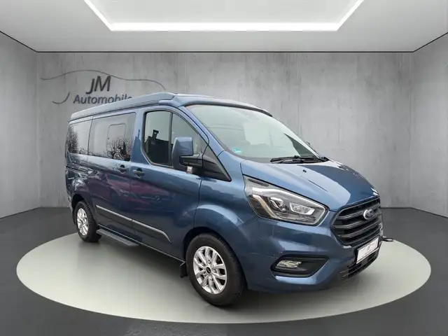 Ford Transit main image