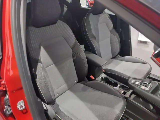Renault Captur view 14