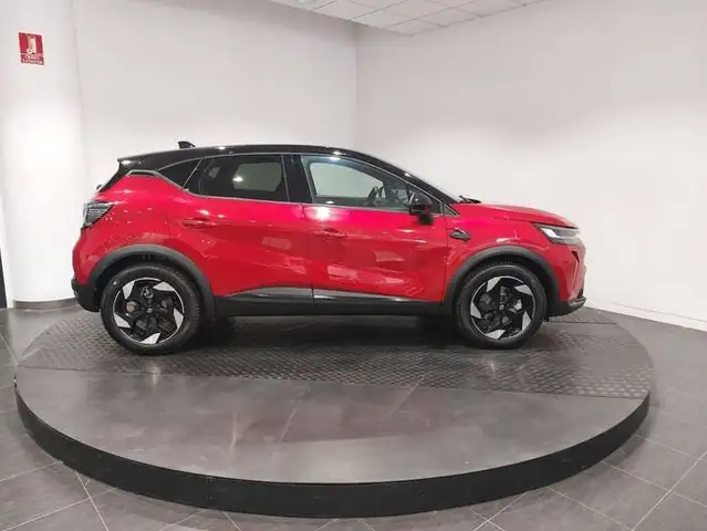 Renault Captur view 4