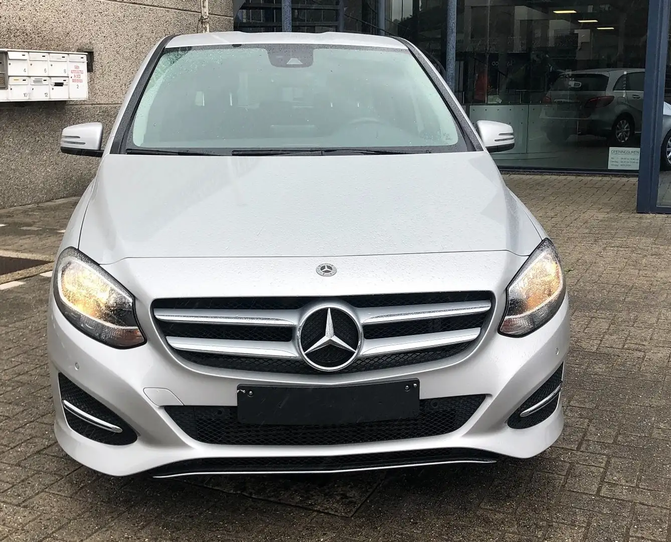 Mercedes-Benz B 180 Camera | navi | dodehoek assist | spoor assist Argent - 2