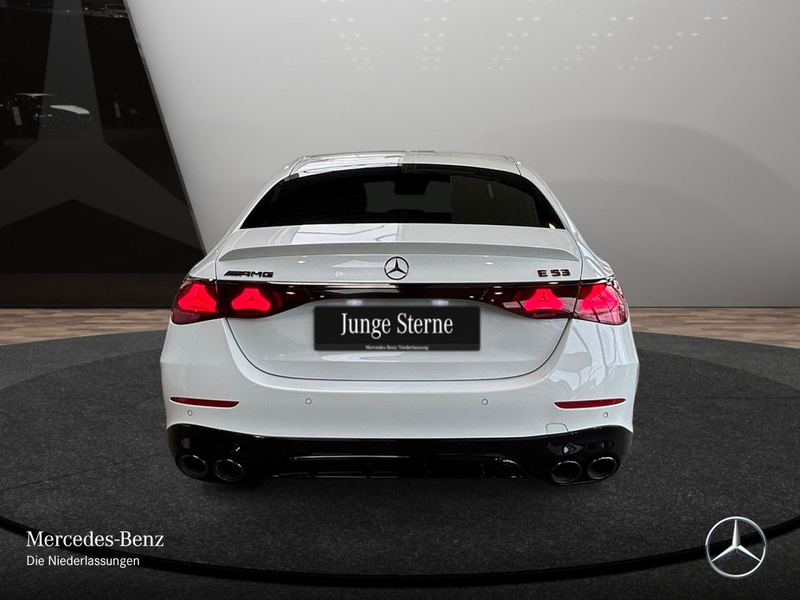 Mercedes-Benz E 53 AMG 4M Hybrid Driversp 360° Distr. Night PTS — photo 9