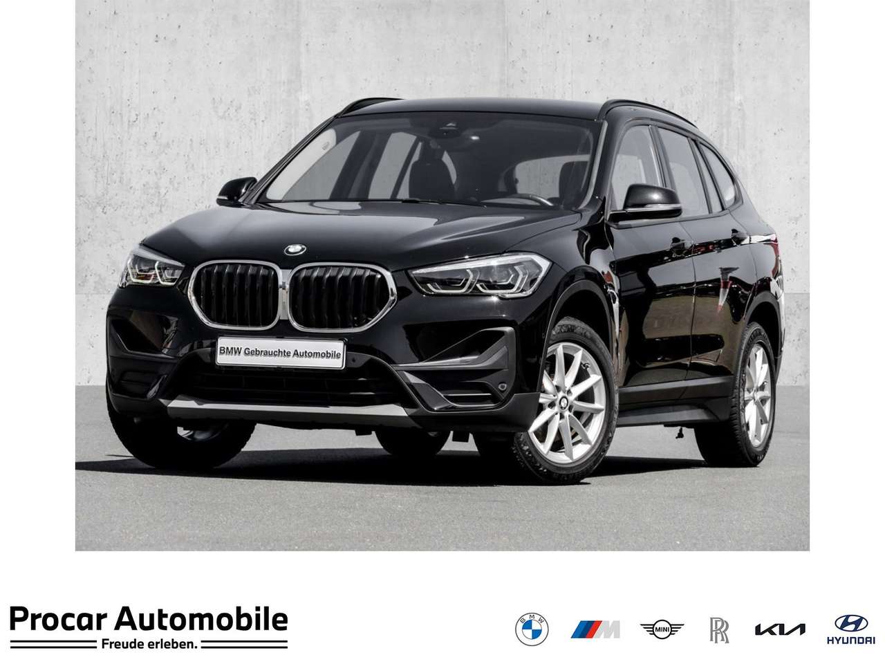BMW X1 2021 — sDrive18i Advantage NAVI LED PDC Shz Leder