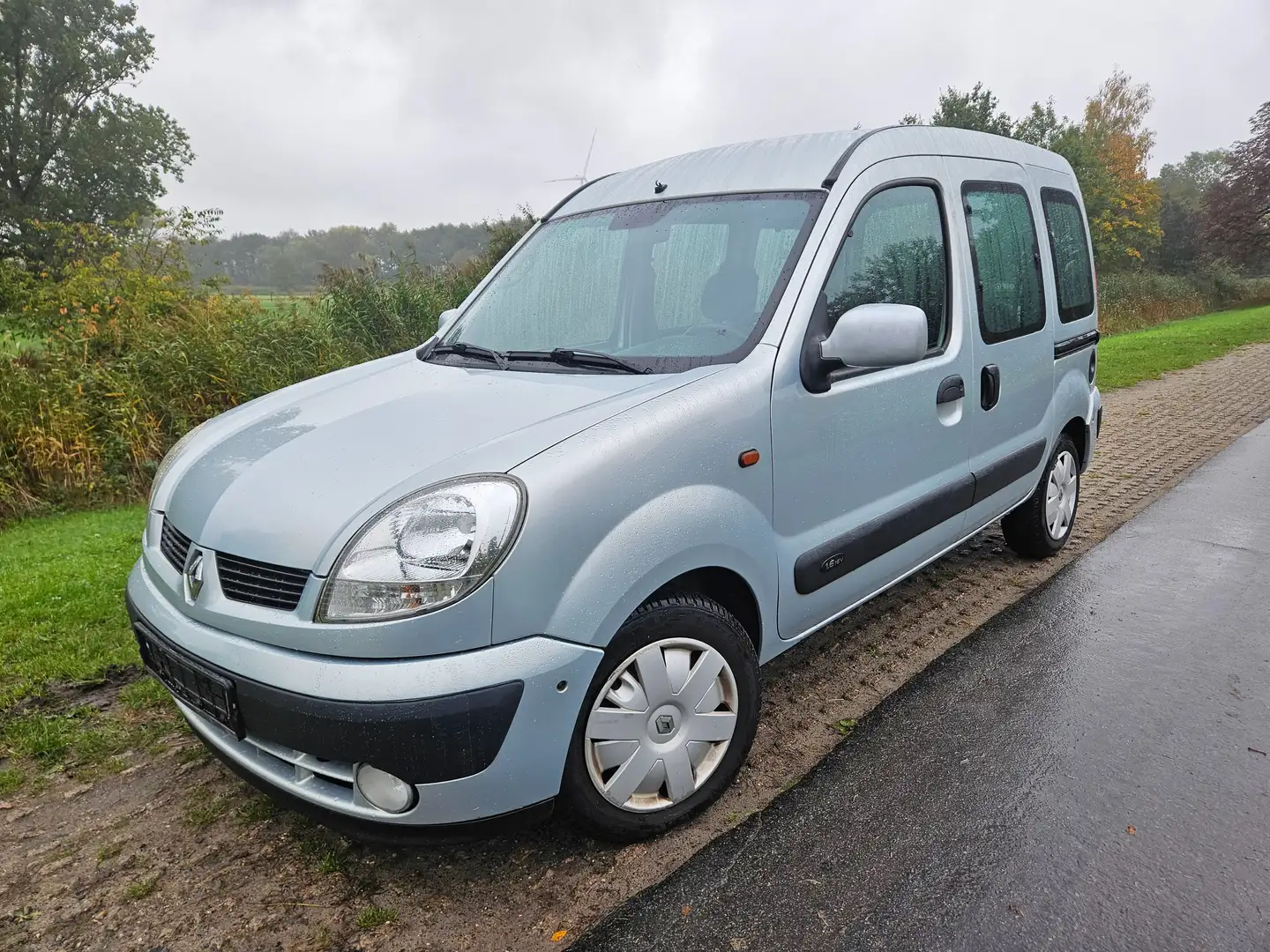 Renault Kangoo Kangoo 1.6 16V TÜV 1J, Klima, Zahnr. Neu!  TOP! Silber - 1
