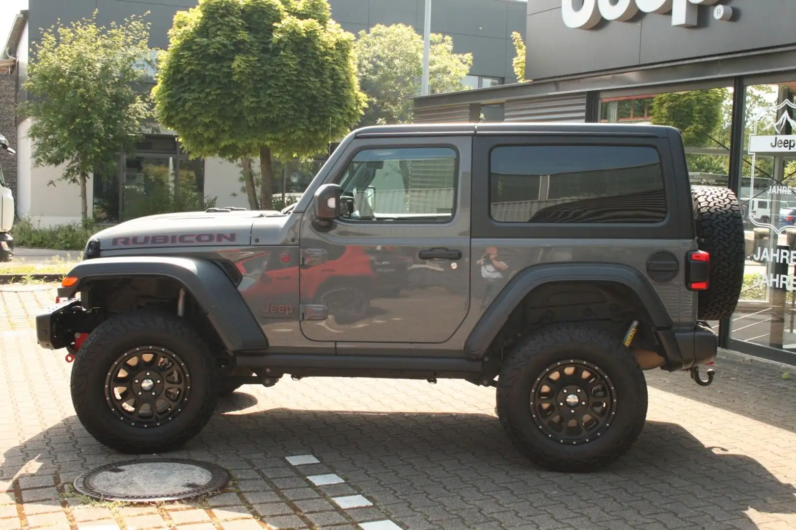 Jeep Wrangler 2.0 T-GDi Rubicon Automatik Gris - 2