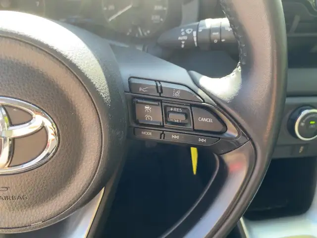 Toyota Yaris view 23