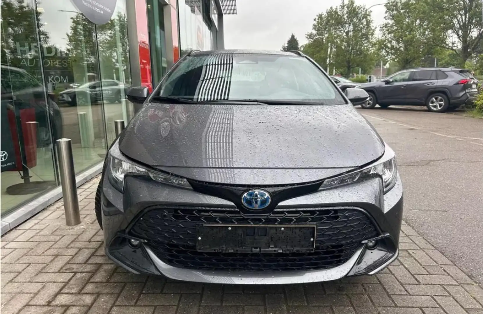 Toyota Corolla touring sports 1.8 Hybrid Dynamic e-CVT | Achterui Gris - 2