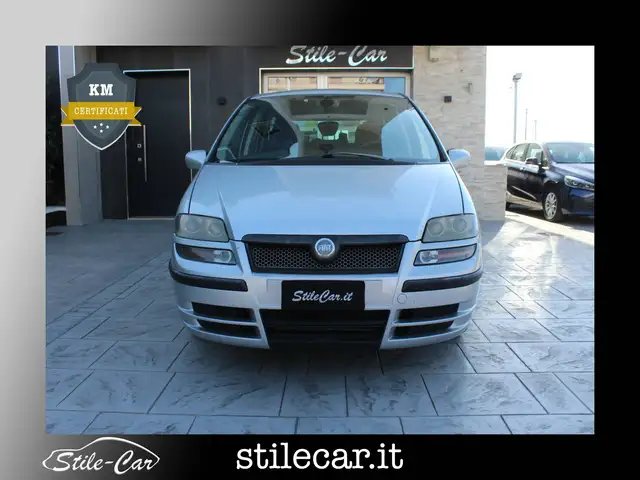Fiat Ulysse Ulysse II 2002 2.2 jtd Emotion 6m fap