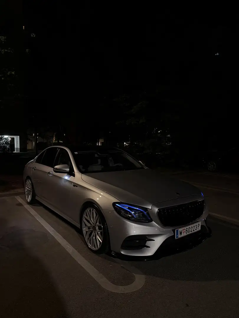 Mercedes-Benz E 400 4MATIC Exclusive Aut. - 2