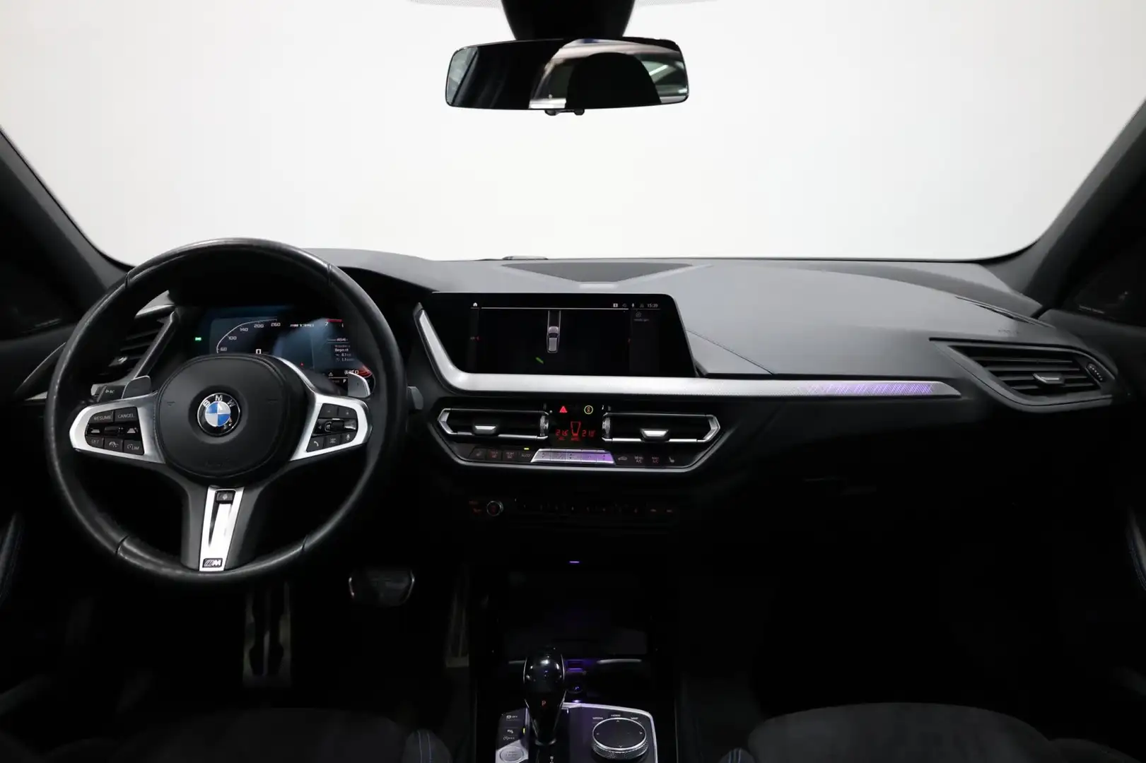 BMW 135 1-serie M135i xDrive M-PERFORMANCE/LED/VIRTUAL/SFE Gris - 2