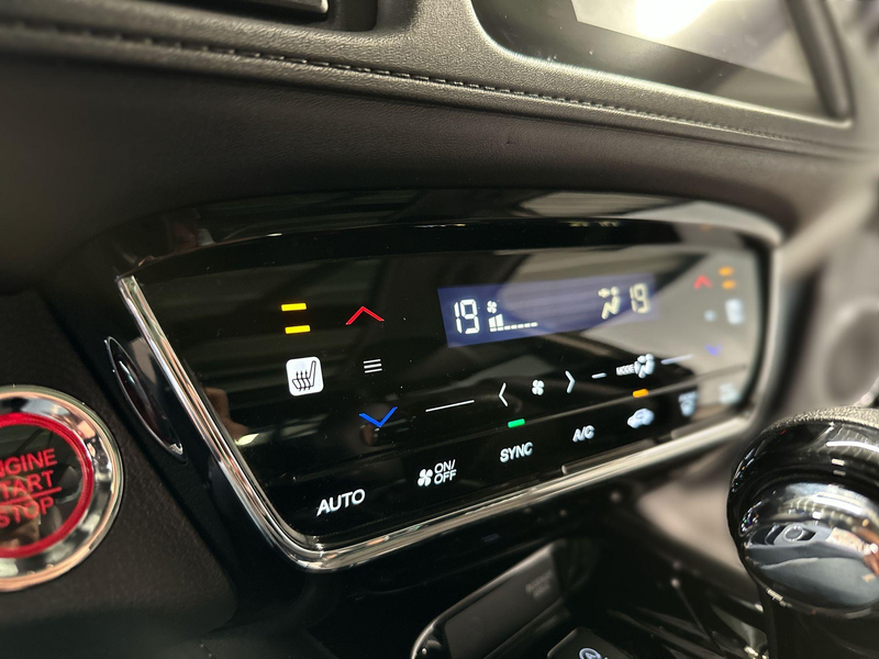 Honda HR-V 1.5 i-VTEC Executive Automaat | Trekhaak | Pano — photo 22
