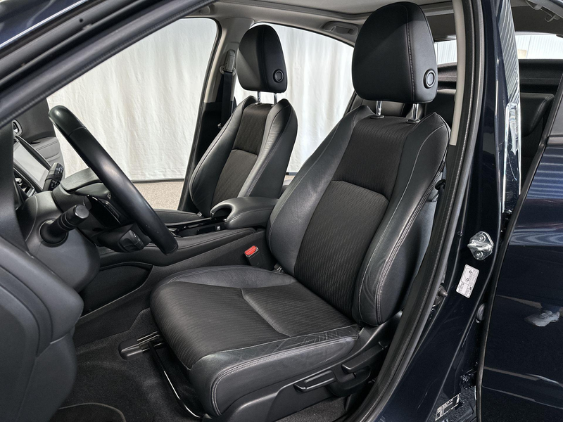 Honda HR-V 1.5 i-VTEC Executive Automaat | Trekhaak | Pano — photo 3