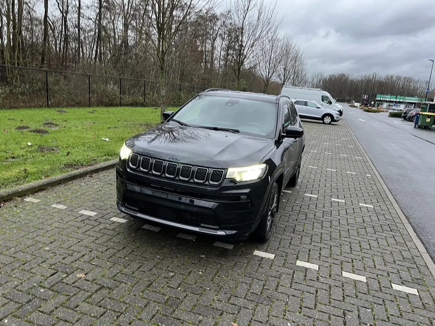 Jeep Compass 1.3 T-GDI 4xe PLUG-IN HYBRID Automatik S - 1