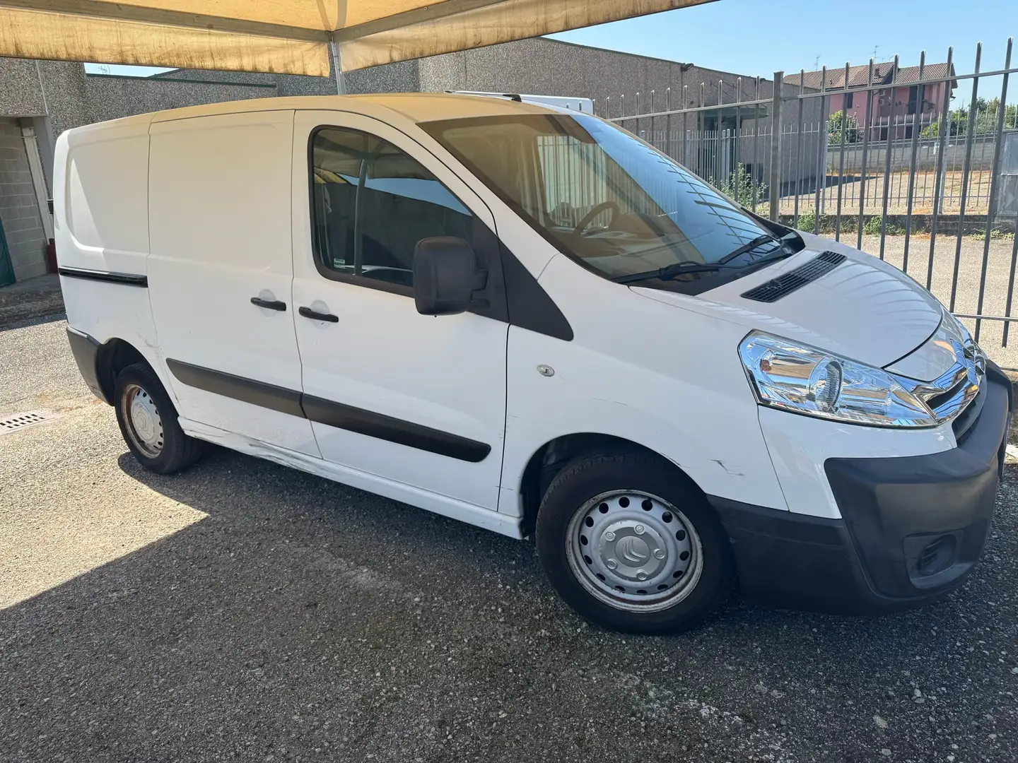 Citroen Jumpy 2.0 HDI FURGONE Bianco - 2