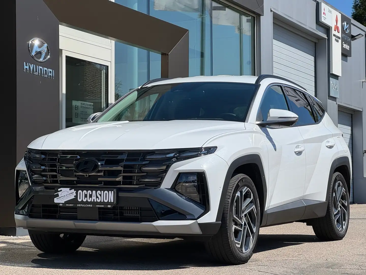 Hyundai TUCSON HEV Shine Facelift 2025 cuir, caméra 360°... Blanc - 1