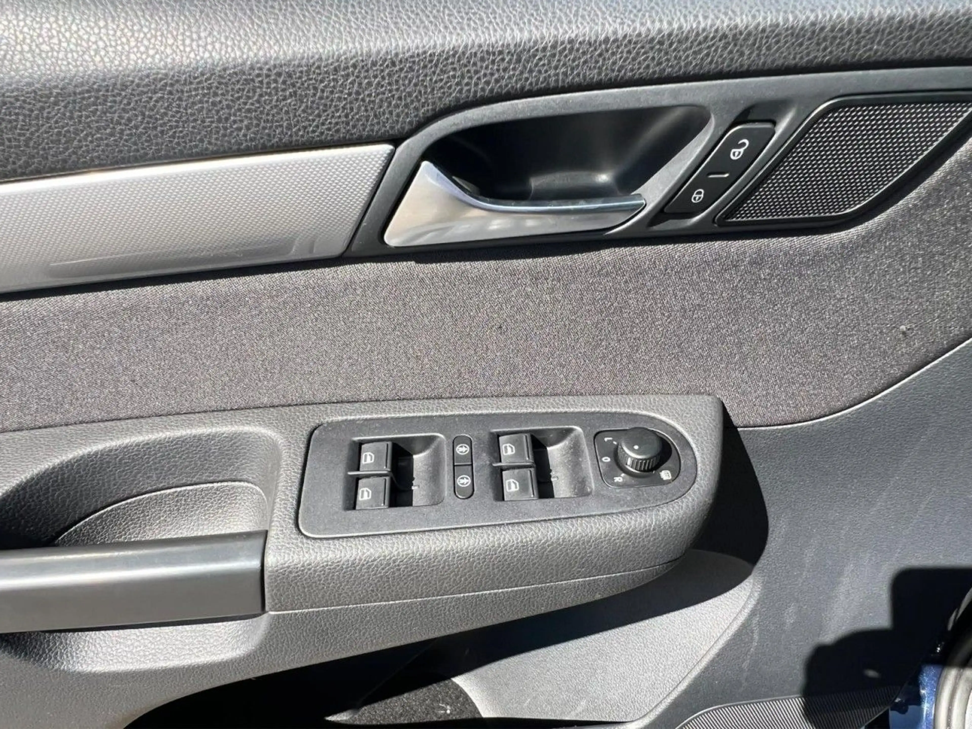 Volkswagen Sharan Highline BMT KLIMA,PDC,6.SITZER,ESP — photo 12
